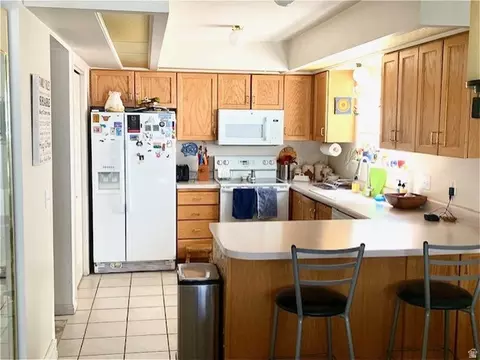 Kitchen - 2016 E Windham Cir S, Millcreek, UT 84109 photo 2 of 3