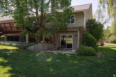 Exterior - 249 E 300 N, Smithfield, UT 84335 photo 10 of 18