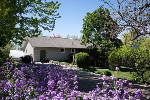 Exterior - 249 E 300 N, Smithfield, UT 84335 photo 12 of 18
