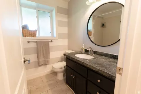 Bath - 249 E 300 N, Smithfield, UT 84335 photo 3 of 3