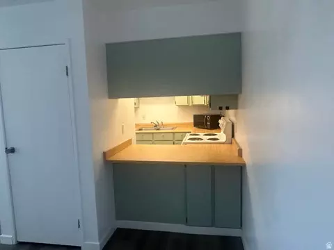 Kitchen - 70 E 600 S #70, Orem, UT 84058 photo 1 of 4