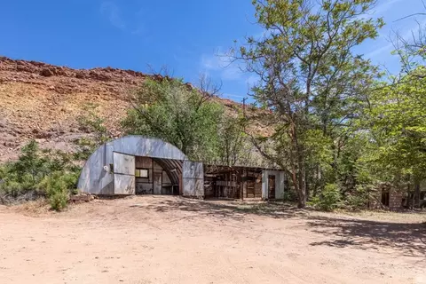 Exterior - 343 E 200 N, Moab, UT 84532 photo 9 of 12