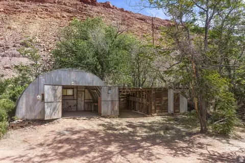 Exterior - 343 E 200 N, Moab, UT 84532 photo 4 of 12