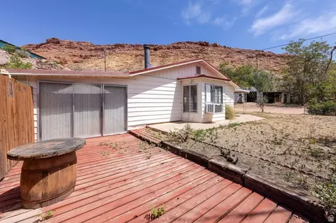 Exterior - 343 E 200 N, Moab, UT 84532 photo 7 of 12