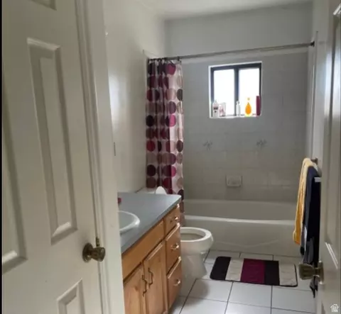 Bath - 4372 S 700 W, Ogden, UT 84405 photo 1 of 3