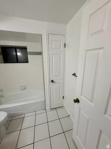 Bath - 4372 S 700 W, Ogden, UT 84405 photo 2 of 3