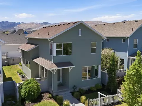 11364 S Red Cardinal Way, South Jordan, UT 84009