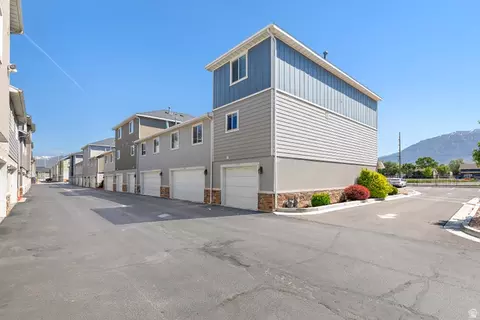 Exterior - 256 N 750 E, Vineyard, UT 84059 photo 5 of 6