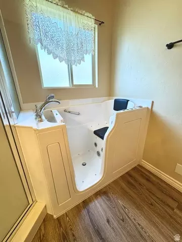 Bath - 41 N 970 W, Orem, UT 84057 photo 5 of 6