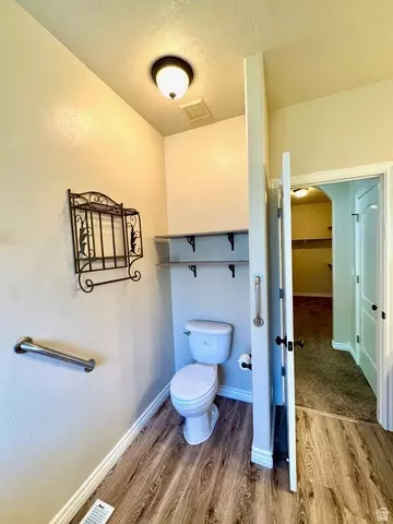 Bath - 41 N 970 W, Orem, UT 84057 photo 3 of 6