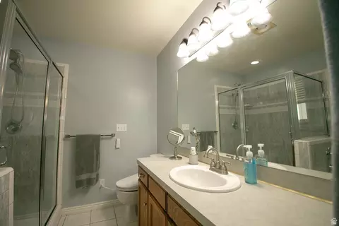 Bath - 1395 E 5600 S, South Ogden, UT 84403 photo 4 of 6