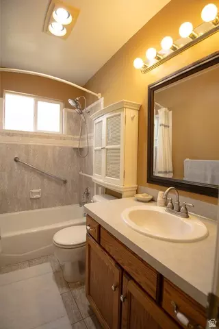 Bath - 1395 E 5600 S, South Ogden, UT 84403 photo 1 of 6