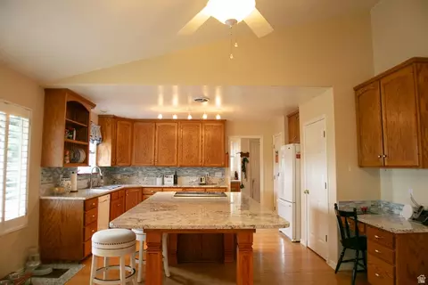 Kitchen - 1395 E 5600 S, South Ogden, UT 84403 photo 4 of 4
