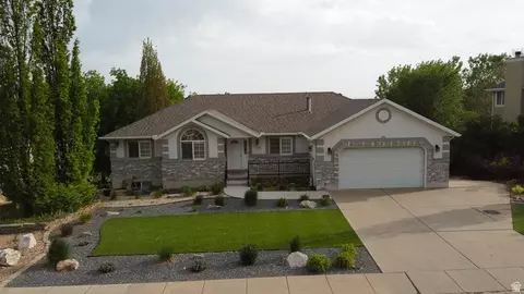 Exterior - 1395 E 5600 S, South Ogden, UT 84403 photo 5 of 5