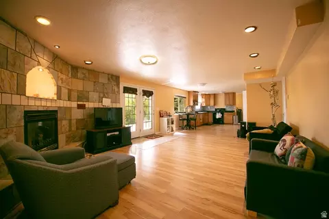 Living - 1395 E 5600 S, South Ogden, UT 84403 photo 3 of 5