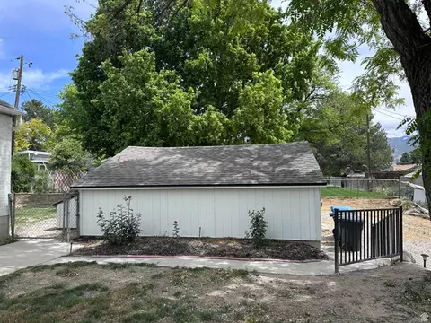 Exterior - 5245 S 900 E, Murray, UT 84117 photo 11 of 11