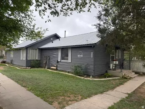 492 N 500 E, Roosevelt, UT 84066
