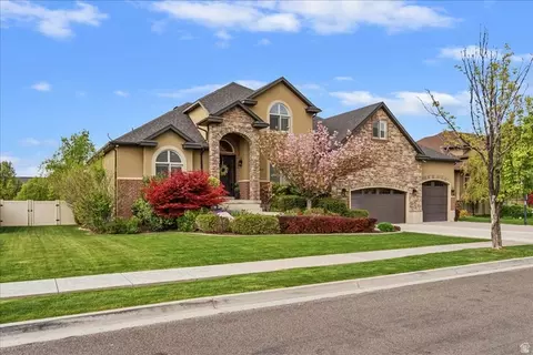 1335 W 3100 N, Pleasant View, UT 84414