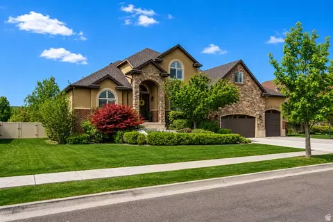 1335 W 3100 N, Pleasant View, UT 84414