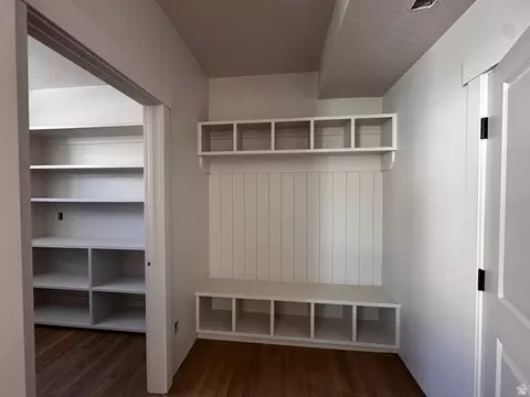 Entry Way - 513 E Upper Canyon Rd, Smithfield, UT 84335 photo 3 of 3