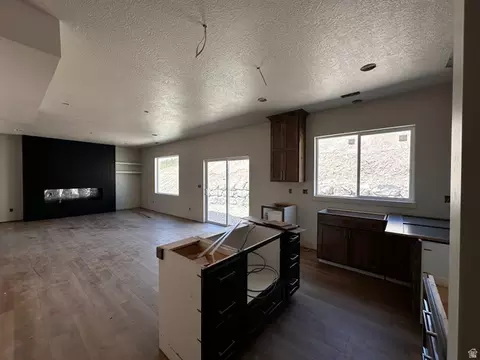 Living - 513 E Upper Canyon Rd, Smithfield, UT 84335 photo 1 of 5
