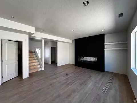 Living - 513 E Upper Canyon Rd, Smithfield, UT 84335 photo 5 of 5