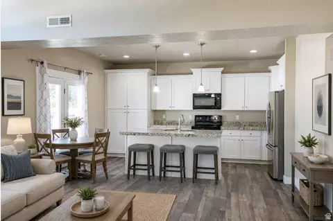 1739 E Holladay Hill Ln S, Holladay, UT 84124