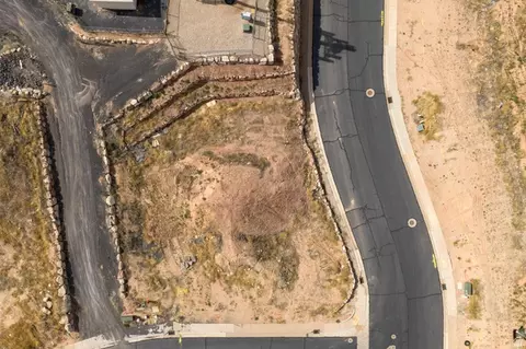 238 N 250 E #20, La Verkin, UT 84745