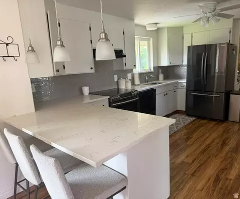 Kitchen - 892 W 600 S, Orem, UT 84058 photo 2 of 3