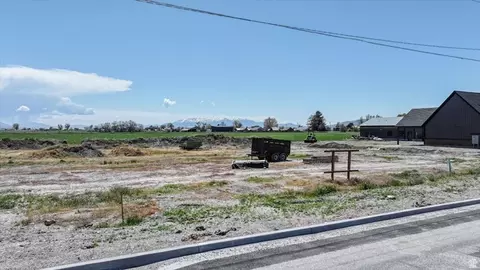 108 E 200 S #5, Lewiston, UT 84320 photo 5