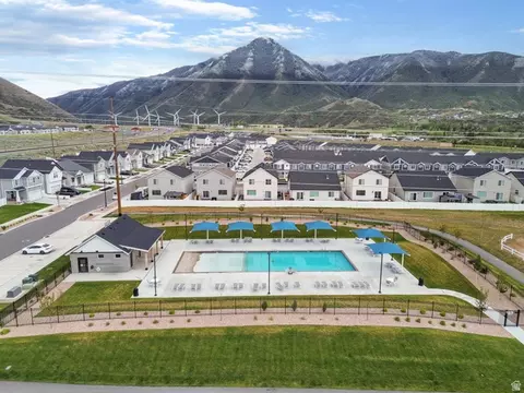 Exterior - 1373 S 3720 E, Spanish Fork, UT 84660 photo 2 of 7