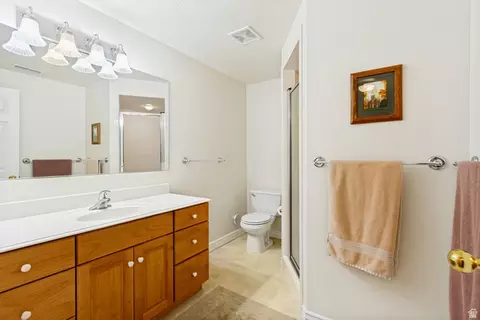 Bath - 298 E North Canyon Rd, Bountiful, UT 84010 photo 7 of 8
