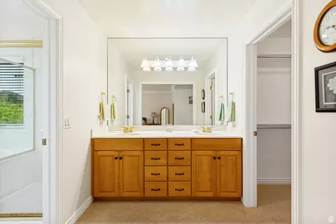 Bath - 298 E North Canyon Rd, Bountiful, UT 84010 photo 3 of 8