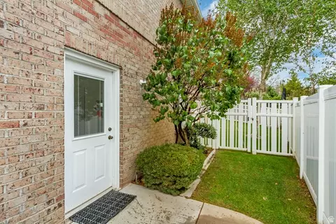 Exterior - 298 E North Canyon Rd, Bountiful, UT 84010 photo 9 of 9