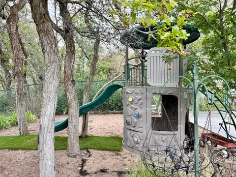 Exterior - 2205 E Sunset Dr, Layton, UT 84040 photo 14 of 16