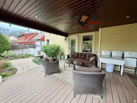 Exterior - 2205 E Sunset Dr, Layton, UT 84040 photo 9 of 16