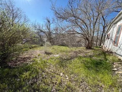 253 W 500 S, Milford, UT 84751