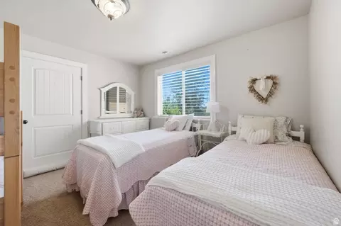 Bedroom - 1683 N Main St, Centerville, UT 84014 photo 5 of 7