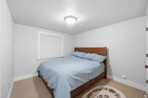 Bedroom - 1683 N Main St, Centerville, UT 84014 photo 7 of 7