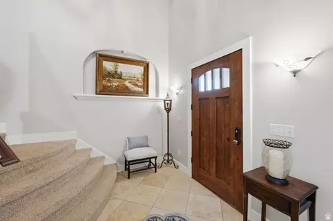 Entry Way - 1683 N Main St, Centerville, UT 84014 photo 2 of 3