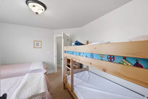 Bedroom - 1683 N Main St, Centerville, UT 84014 photo 6 of 7