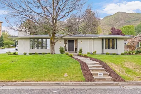 985 S Vista View Dr E, Salt Lake City, UT 84108