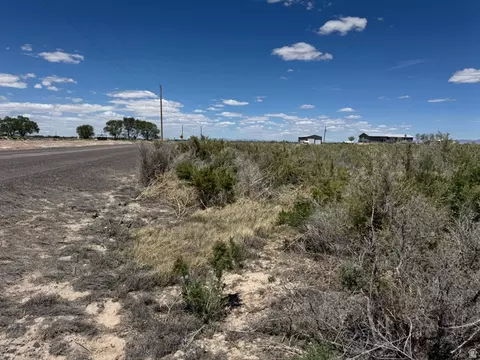 2225 S 500 E, Delta, UT 84624 photo 9