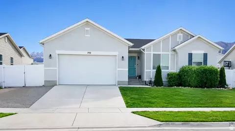 795 N Colony Dr, Grantsville, UT 84029