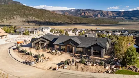 View/Area - 2046 S Eagle Loop, Cedar City, UT 84720 photo 1 of 3