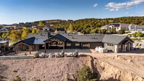 Exterior - 2046 S Eagle Loop, Cedar City, UT 84720 photo 10 of 12