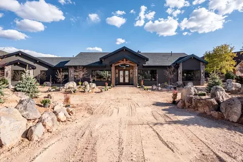 Exterior - 2046 S Eagle Loop, Cedar City, UT 84720 photo 2 of 12
