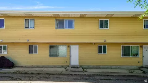 Exterior - 1085 N Nayon Dr E #6, Layton, UT 84040 photo 1 of 1