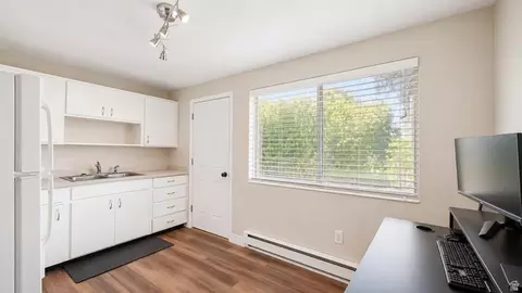 Kitchen - 1085 N Nayon Dr E #6, Layton, UT 84040 photo 1 of 2