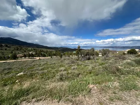 805 S Lakeview Dr #27, Garden City, UT 84028